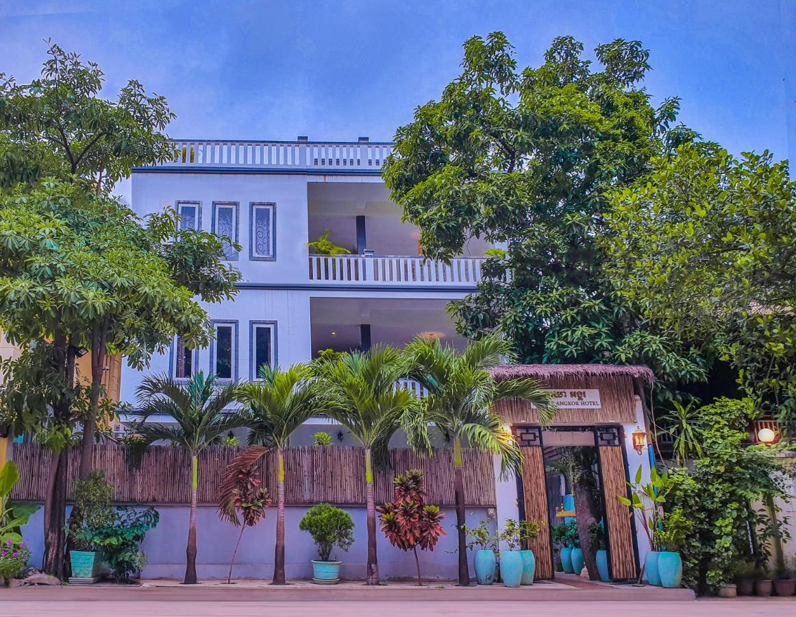 Plumeria Hotel & Spa Siem Reap Exterior foto